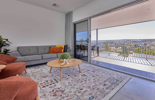 Luxury Elevated Three Bedroom Villa - Foto 13