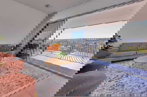 Photo 13 - Luxury Elevated Three Bedroom Villa