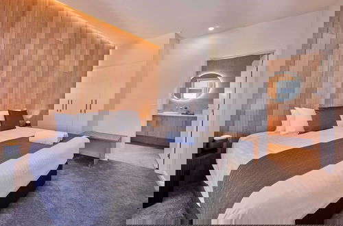 Photo 1 - Luxury Elevated Three Bedroom Villa
