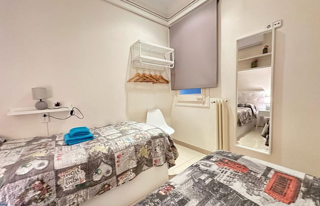 Rooms Gran Via - Foto 22