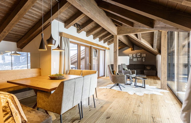 Welcoming Chalet With Balcony - Photo 19
