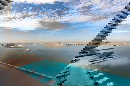 Foto 2 - Premium 2BR Emaar Beachfront w Beach Access