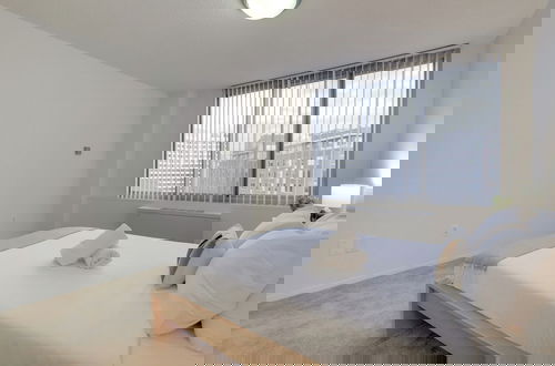 Foto 5 - Crystal City Apt Close to Airport