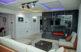 Photo 3 - Casa De Los Reyes Luxury Apartments