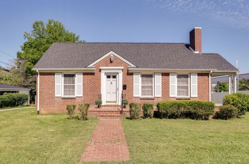 Photo 25 - Charming Tullahoma Stay w/ Great Walkable Location