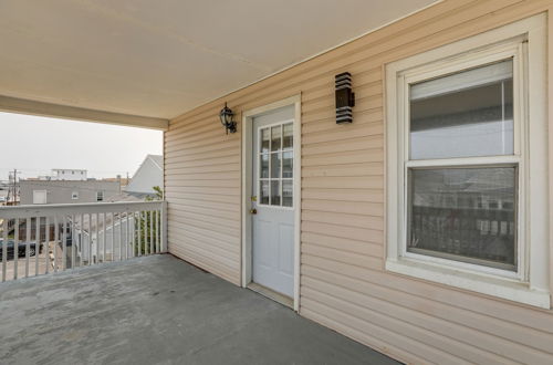 Photo 13 - Sunny Seaside Heights Retreat: Walkable Location