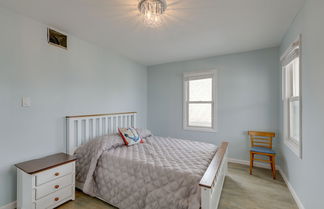 Photo 3 - Sunny Seaside Heights Retreat: Walkable Location