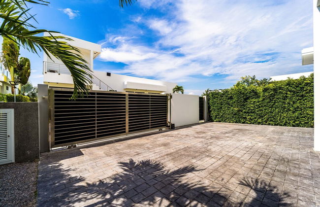 Luxury 6 Bed Private Pool Villa - LLW - Photo 69