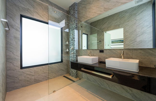 Luxury 6 Bed Private Pool Villa - LLW - Photo 57