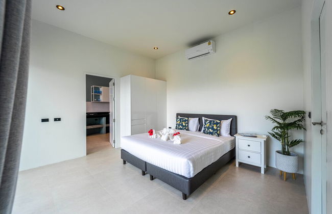 Luxury 6 Bed Private Pool Villa - LLW - Photo 20