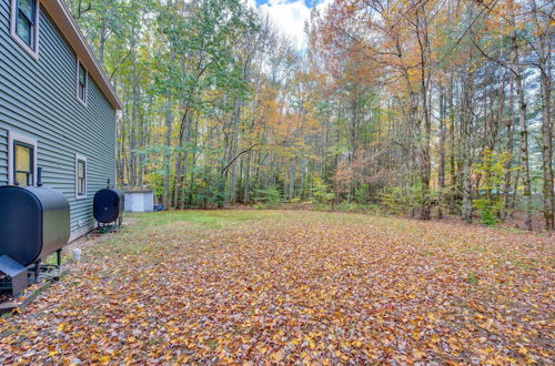 Photo 8 - Cozy Maine Escape w/ Grill, Near Skiing & Hiking