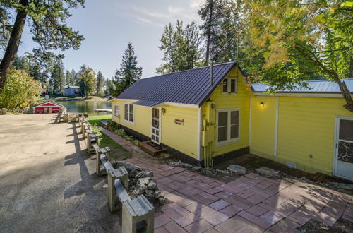 Photo 10 - Newport Cabin on Diamond Lake w/ Private Boat Dock