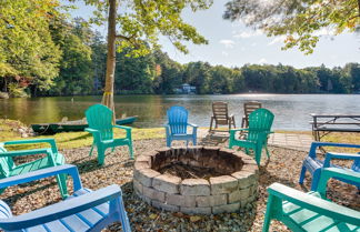 Foto 1 - Maine Waterfront Home w/ Fire Pit & Scenic Views