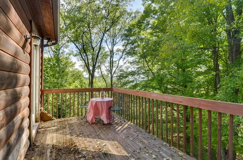 Photo 28 - Virginia Mountain Cabin w/ Decks & Fireplaces