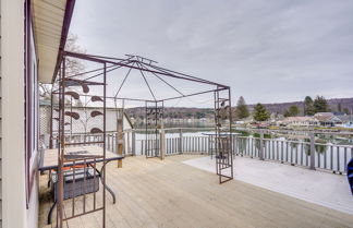 Photo 2 - Lime Lake Cottage w/ Lakefront Deck & Dock