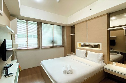 Photo 2 - Modern Look And Comfort 2Br Kemang Village Apartment