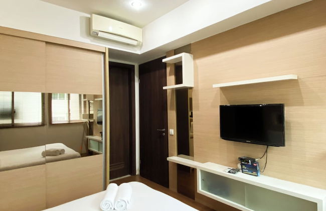Modern Look And Comfort 2Br Kemang Village Apartment - Foto 27