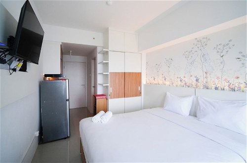 Foto 2 - Nice And Comfy Studio At Orchard Supermall Mansion Apartment