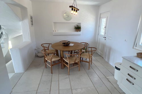 Foto 15 - Immaculate Villa & Pool in Paros - Sleeps 10