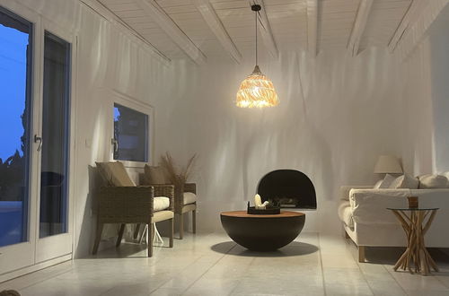 Photo 38 - Immaculate Villa & Pool in Paros - Sleeps 10