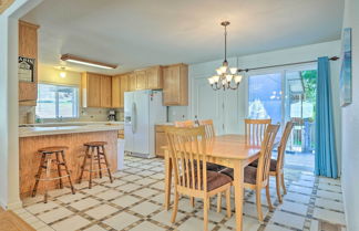 Photo 3 - Stunning Groveland Home w/ Outdoor Kitchen