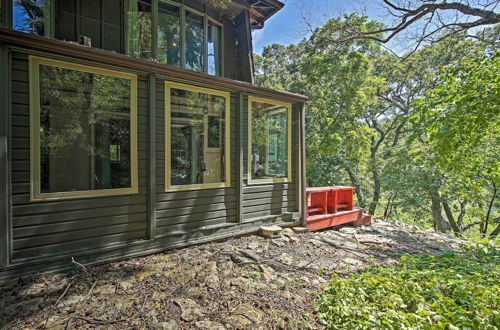 Photo 5 - Secluded Retreat w/ Covered Patio & Sun Deck