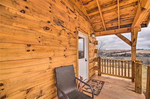 Foto 21 - Quiet Farmhouse-style Cabin w/ Front Porch