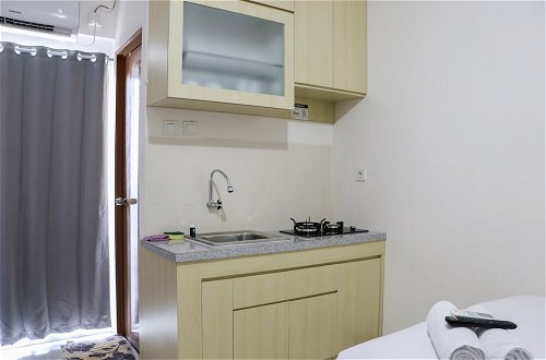 Foto 9 - Simple And Enjoy Living Studio Room At Cinere Resort Apartment