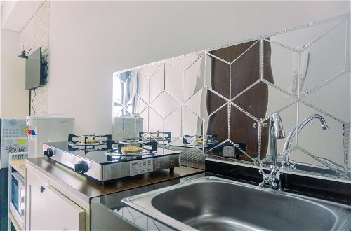 Foto 8 - Modern Look And Comfortable Studio Transpark Bintaro Apartment