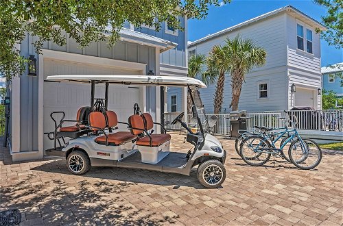 Photo 1 - Beach House Right off 30A w/ 6-seater Golf Cart
