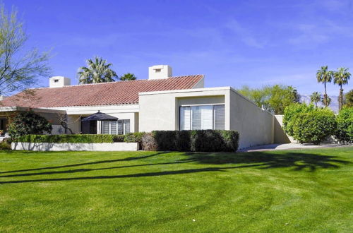 Foto 18 - Sleek Rancho Mirage Villa: Patio, Pool, Golf