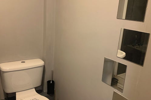 Photo 10 - Luxury Stay With Sauna, Gym, and Pool in Leicester