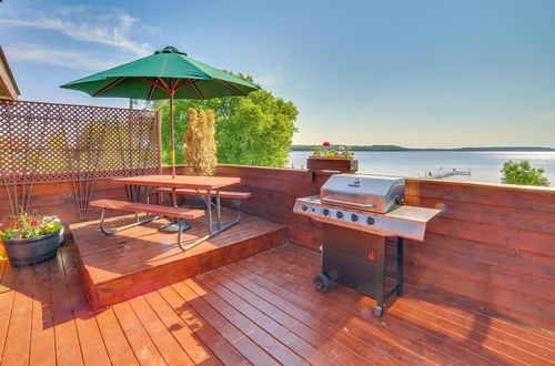 Photo 32 - Prairie-style Home on Garden Bay w/ Deck + Hot Tub