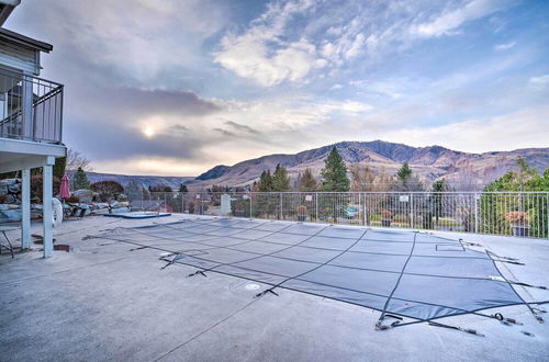 Photo 20 - Chic Chelan Condo w/ Balcony, Walk to Lake & Dtwn