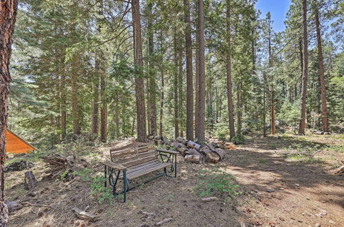 Foto 8 - Sunny Prescott Cabin w/ Deck & Grill, 1 Mi to Lake