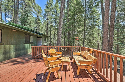 Foto 3 - Sunny Prescott Cabin w/ Deck & Grill, 1 Mi to Lake