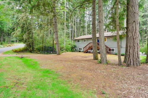 Photo 39 - Anderson Island Home w/ Yard & Hot Tub by Beaches