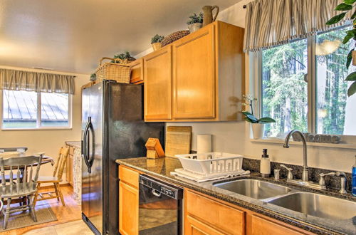 Photo 6 - Anderson Island Home w/ Hot Tub, Near Beaches