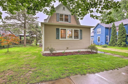 Photo 3 - Renovated Lake Geneva Home Near Dtwn + Beach