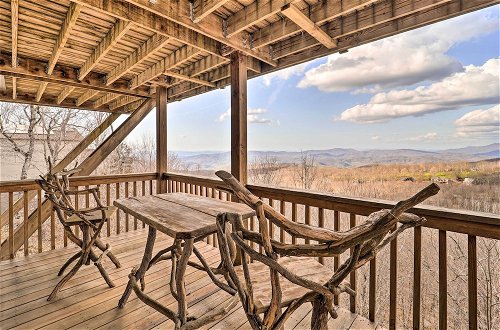 Photo 15 - Beech Mountain Cabin w/ Million Dollar Views