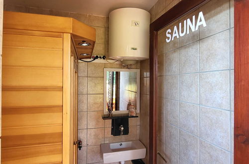 Photo 18 - Holiday Home Vesna with Sauna