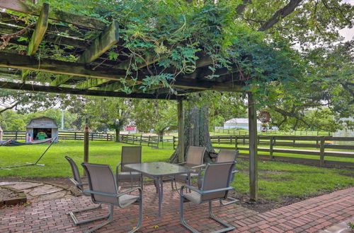 Foto 9 - Peaceful Lebanon Farmhouse/ranch w/ Pool