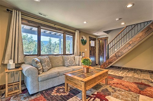 Photo 17 - Luxe Updated Home w/ Grill + Hot Tub: 4 Mi to Rmnp
