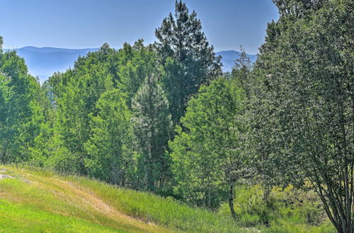 Photo 9 - Montana Retreat: Original Hamilton Log Cabin