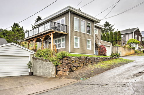 Photo 5 - Exquisite Oceanside House w/ Pacific Views & Deck