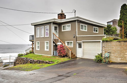 Foto 1 - Exquisite Oceanside House w/ Pacific Views & Deck