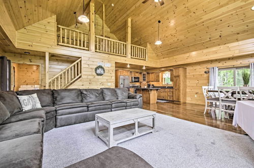 Photo 1 - Pet-friendly Lakeview Cabin w/ Hot Tub