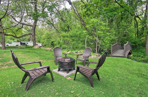 Photo 4 - Pet-friendly Lakeview Cabin w/ Hot Tub