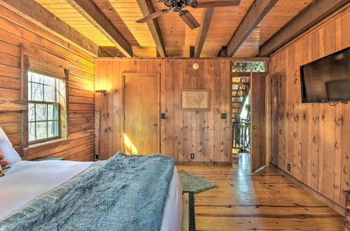 Photo 19 - Luxury Log Cabin w/ 5 Private Acres + Hot Tub