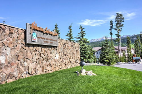 Foto 12 - Big Sky Condo w/ Mountain Views, Hike, Ski & Fish